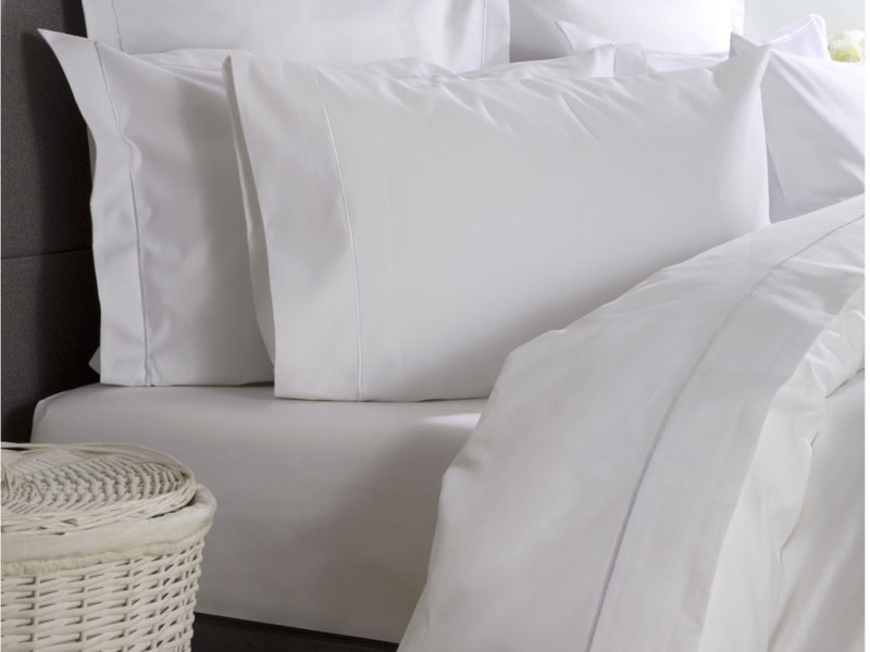 Belledorm 1000 Thread Count Ultralux Cotton Rich White Fitted Sheets